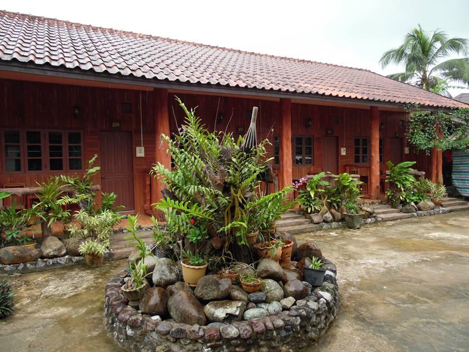 Phoom Chai Guesthouse Vang Vieng Extérieur photo